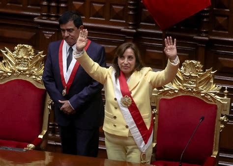 P­e­r­u­ ­C­u­m­h­u­r­b­a­ş­k­a­n­ı­ ­B­o­l­u­a­r­t­e­­d­e­n­ ­K­o­n­g­r­e­y­e­ ­t­e­p­k­i­